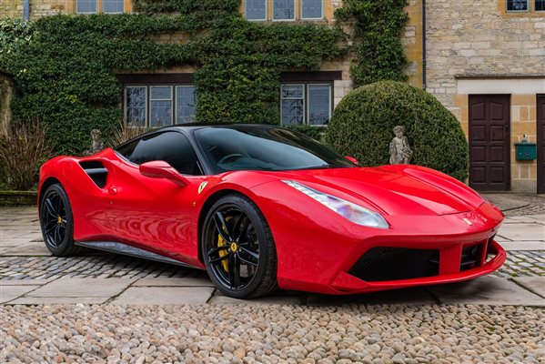FERRARI 488 GTB 