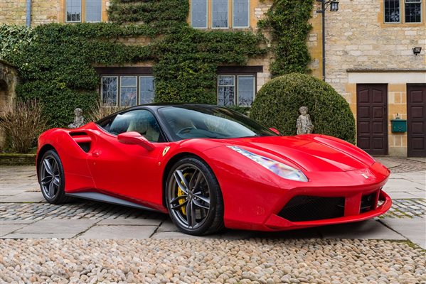 Ferrari 488