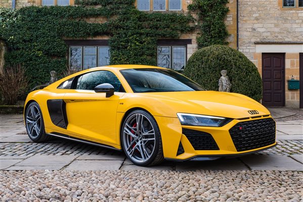 AUDI R8 V10 